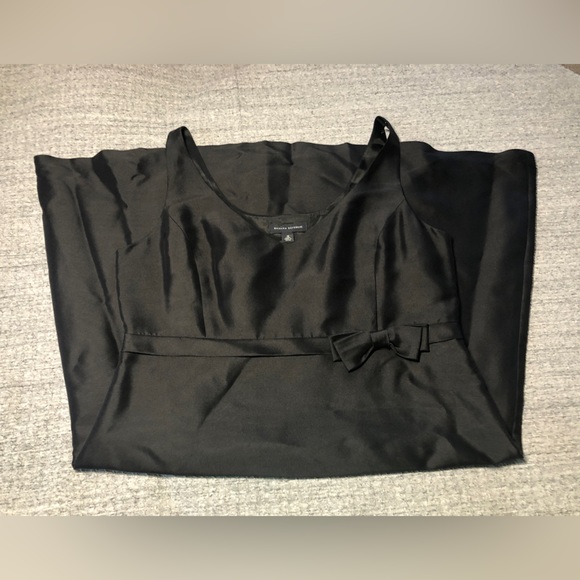 Banana Republic Women’s Black Silk Dress 16 - Picture 4 of 10